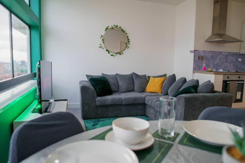Manchester City Centre Apartment, Skyline View 외부 사진