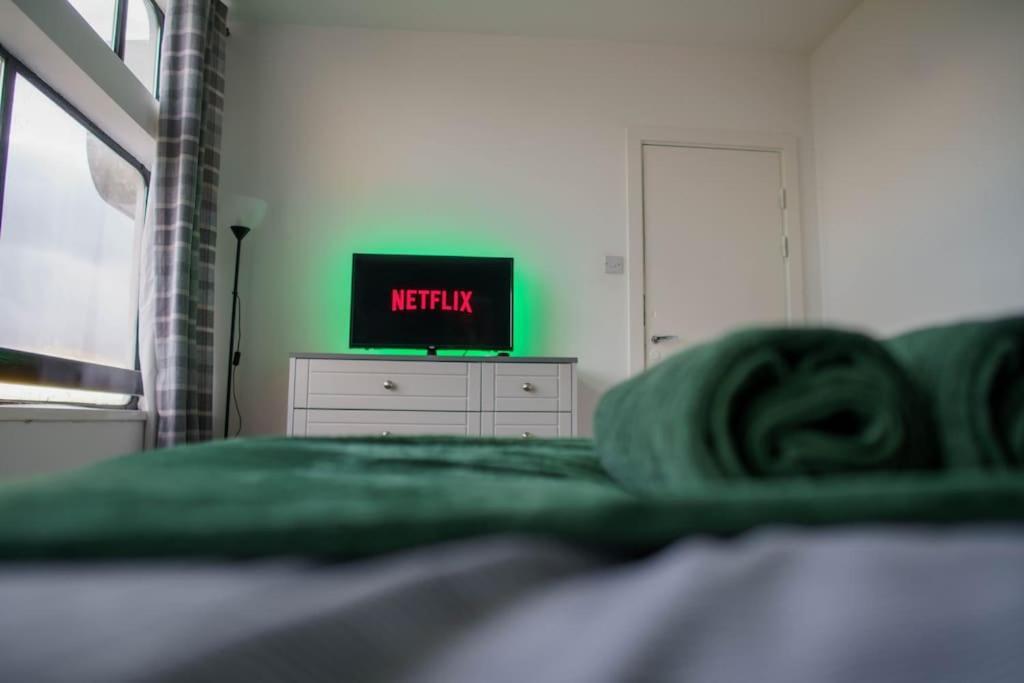 Manchester City Centre Apartment, Skyline View 외부 사진