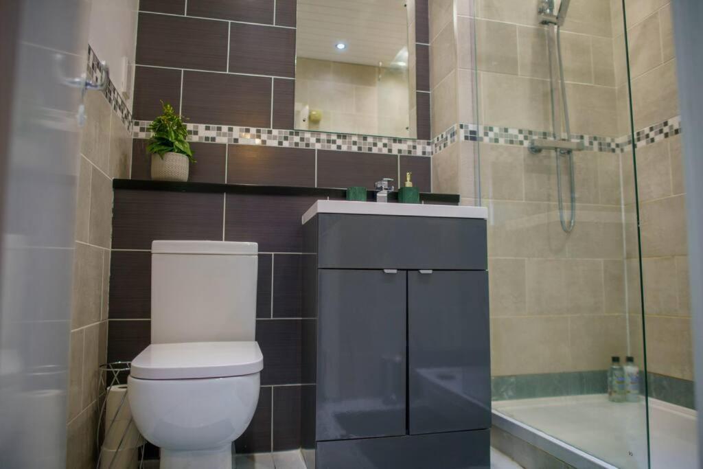 Manchester City Centre Apartment, Skyline View 외부 사진
